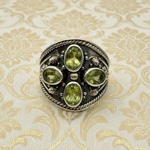 Sterling Silver wide 4 Peridot Gem Ring stamped 925 weight 18.35​